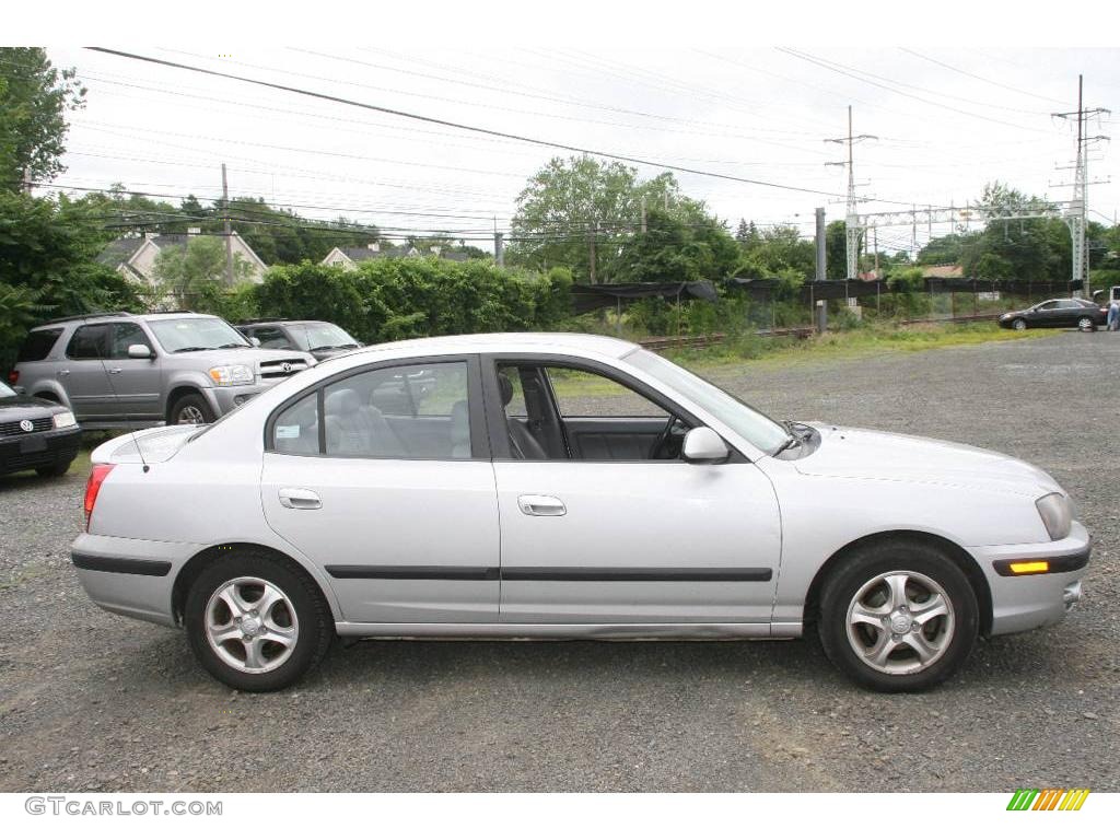 2004 Elantra GT Sedan - Sterling Silver / Gray photo #4