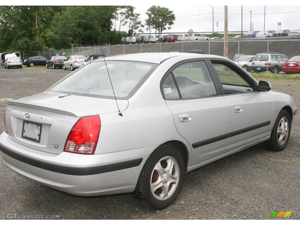 2004 Elantra GT Sedan - Sterling Silver / Gray photo #5