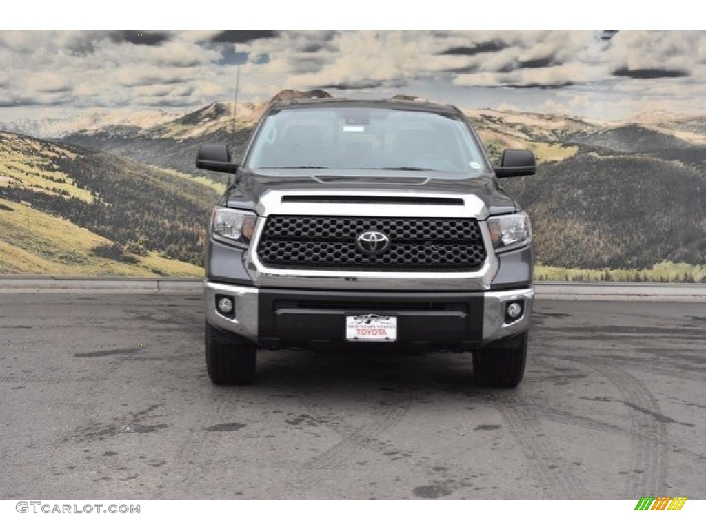 2018 Tundra SR5 Double Cab 4x4 - Magnetic Gray Metallic / Black photo #2