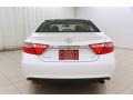 Super White - Camry SE Photo No. 17