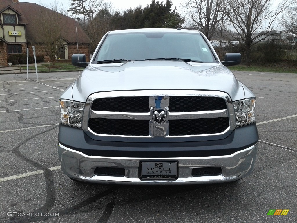 2018 1500 Tradesman Regular Cab - Bright Silver Metallic / Black/Diesel Gray photo #3
