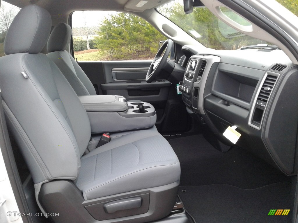 2018 1500 Tradesman Regular Cab - Bright Silver Metallic / Black/Diesel Gray photo #14