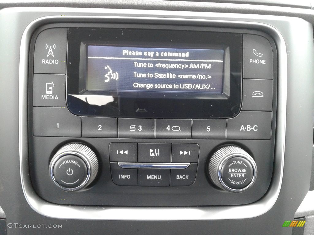 2018 1500 Tradesman Regular Cab - Bright Silver Metallic / Black/Diesel Gray photo #20