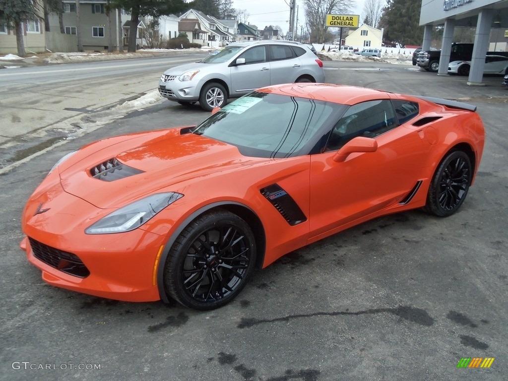 Sebring Orange Tintcoat 2019 Chevrolet Corvette Z06 Coupe Exterior Photo #125446543
