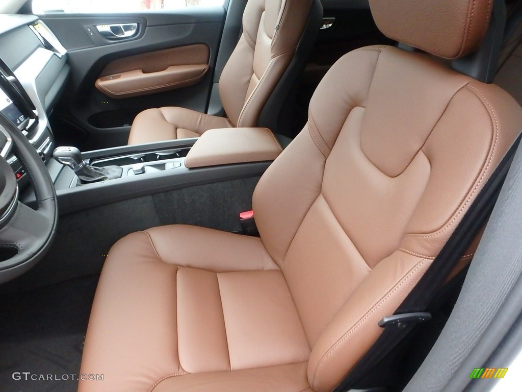 Amber Interior 2018 Volvo XC60 T6 AWD Momentum Photo #125449072