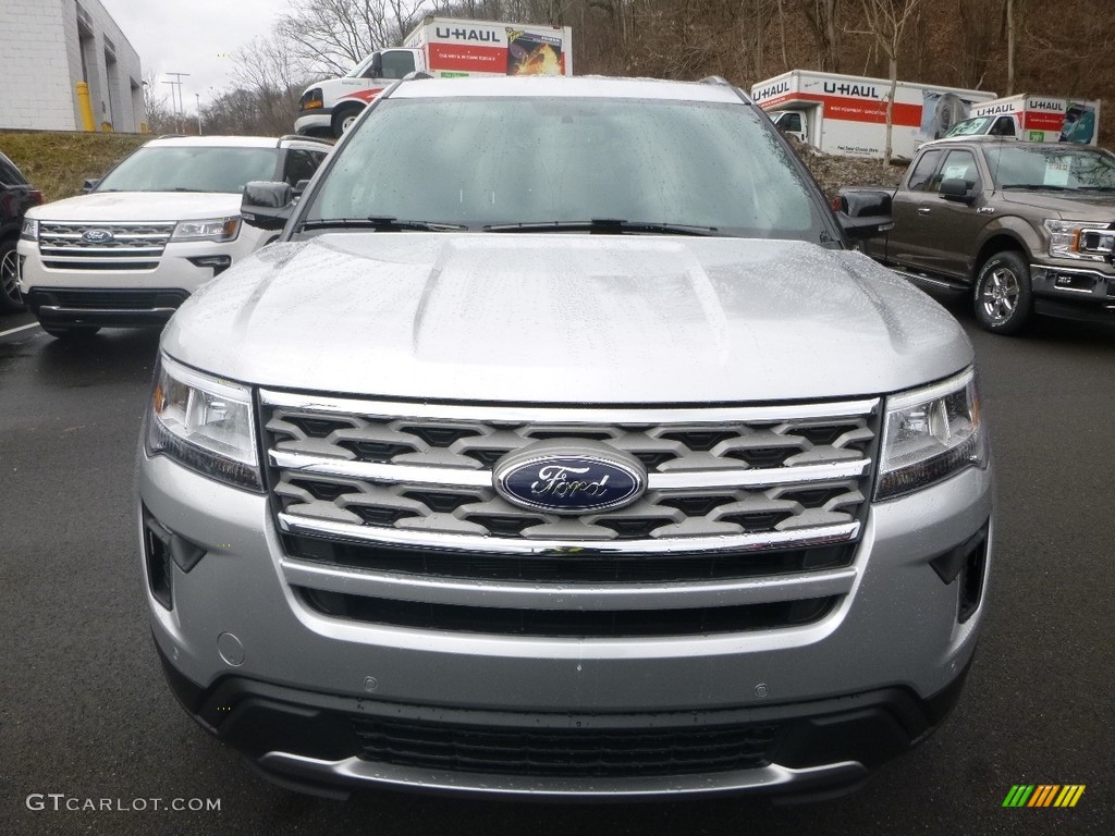 2018 Explorer XLT 4WD - Ingot Silver / Ebony Black photo #4
