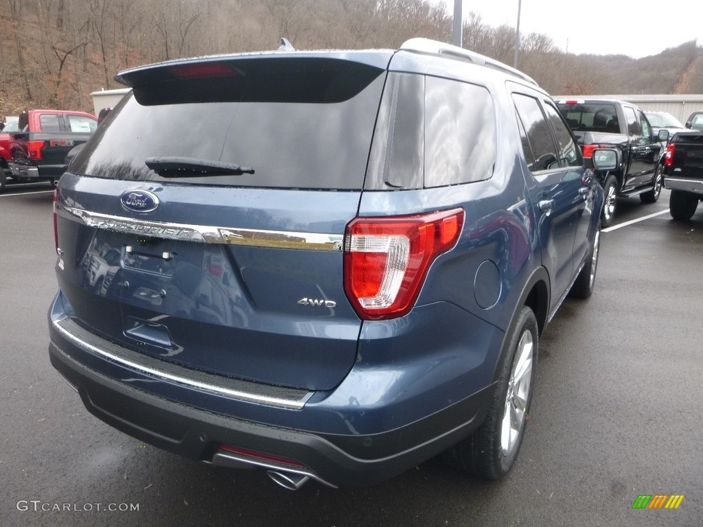 2018 Explorer XLT 4WD - Blue Metallic / Medium Stone photo #2