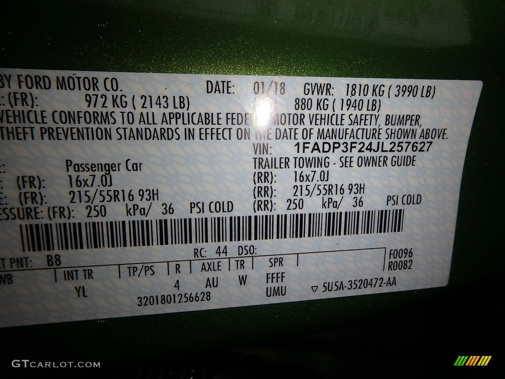 2018 Focus Color Code B8 for Outrageous Green Photo #125455377