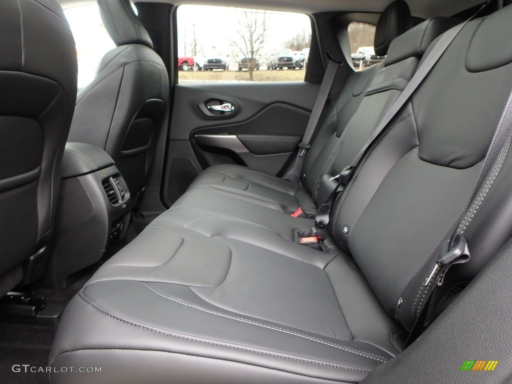 2019 Jeep Cherokee Limited 4x4 Rear Seat Photo #125455446