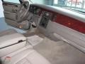 Silver Birch Metallic - Town Car Executive Photo No. 12