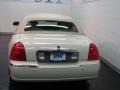 2004 Vibrant White Lincoln Town Car Ultimate  photo #7
