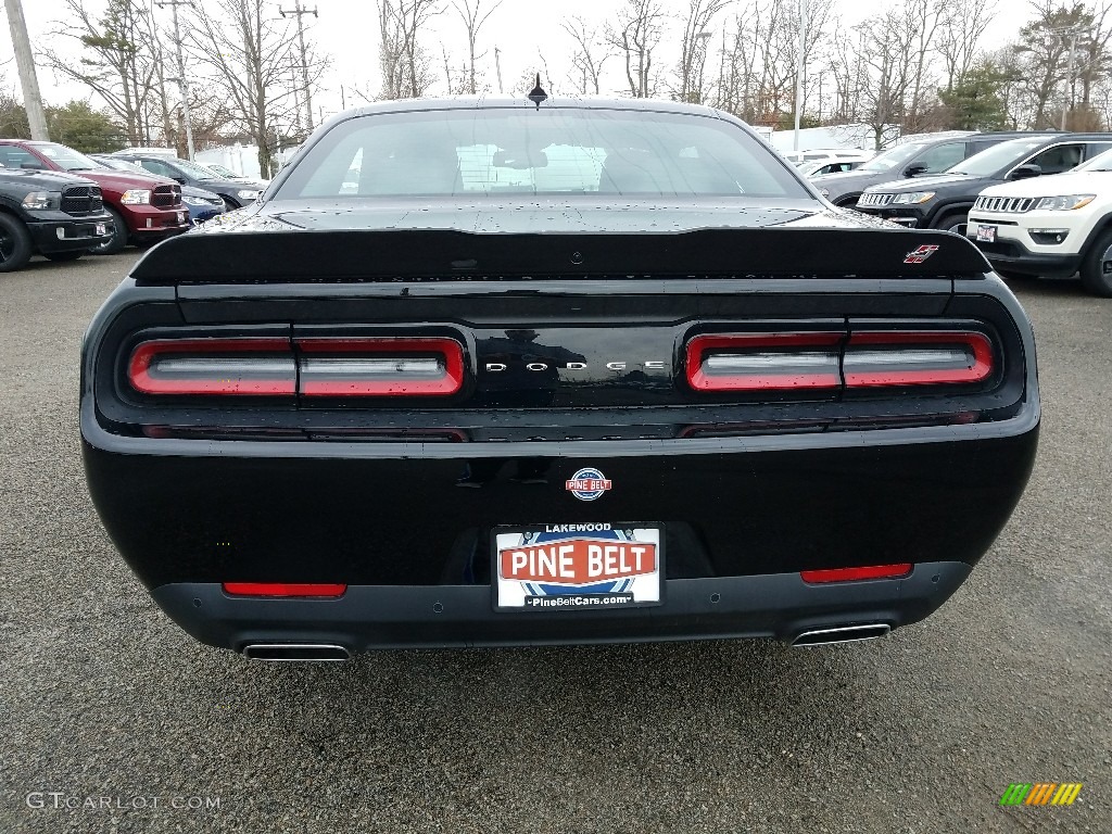 2018 Challenger GT AWD - Pitch Black / Black photo #5