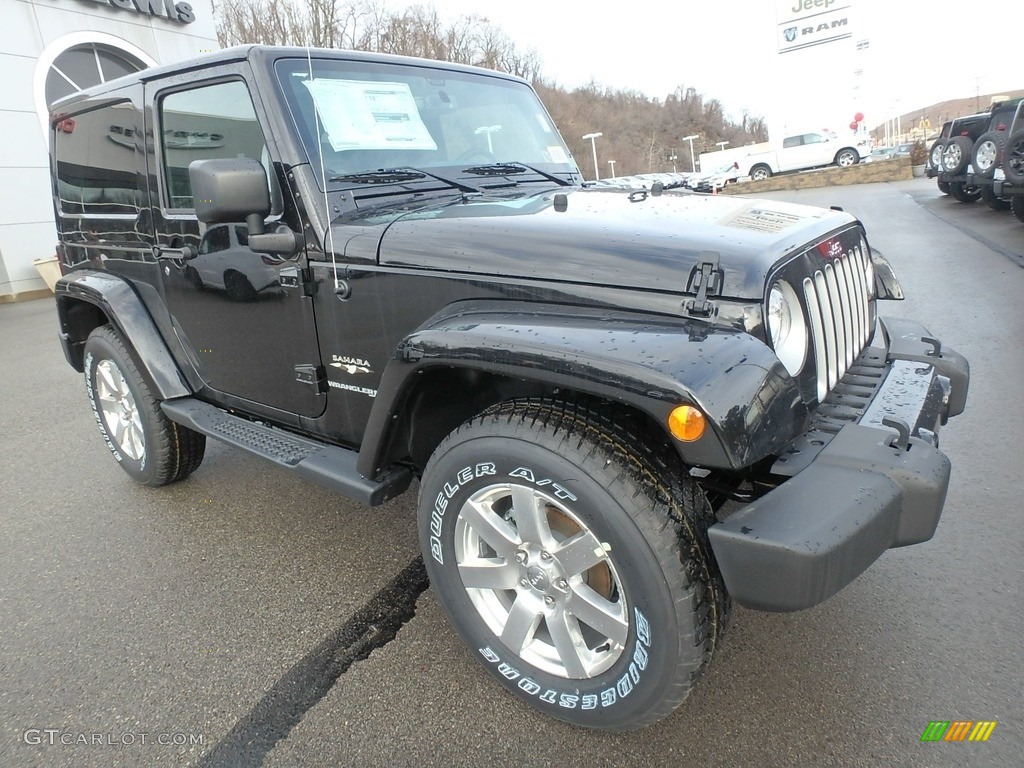 Black 2018 Jeep Wrangler Sahara 4x4 Exterior Photo #125462952