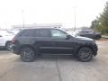 Diamond Black Crystal Pearl - Grand Cherokee Overland 4x4 Photo No. 5