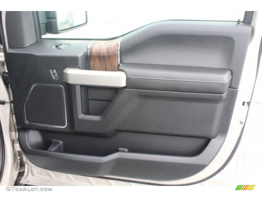2018 F150 Lariat SuperCrew 4x4 - White Gold / Black photo #34