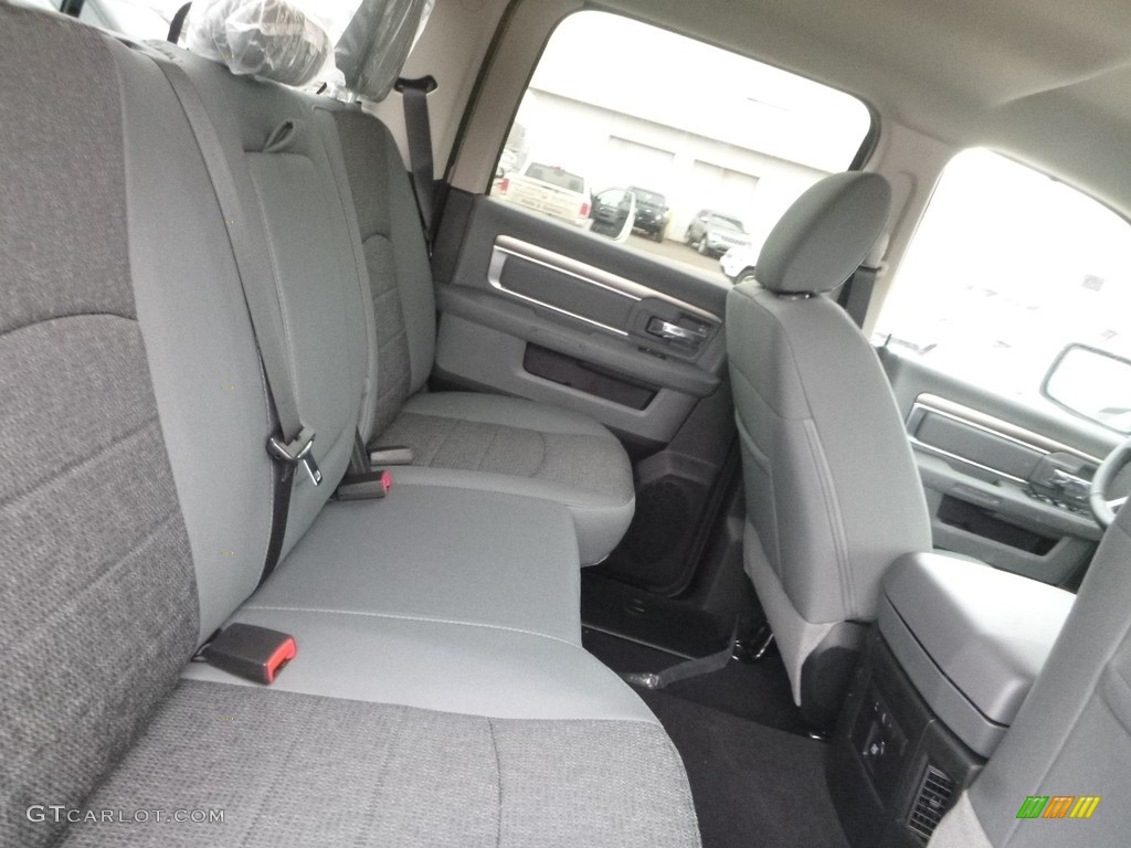 2018 1500 Big Horn Crew Cab 4x4 - Granite Crystal Metallic / Black/Diesel Gray photo #13