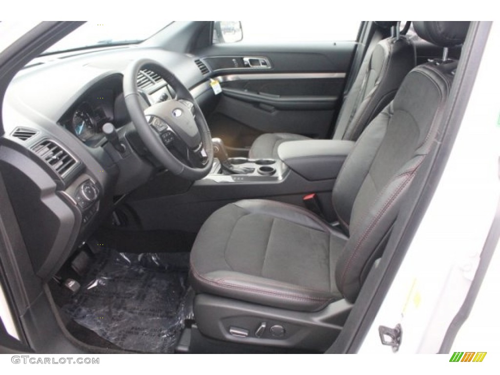 2018 Explorer XLT - White Platinum / Ebony Black photo #14