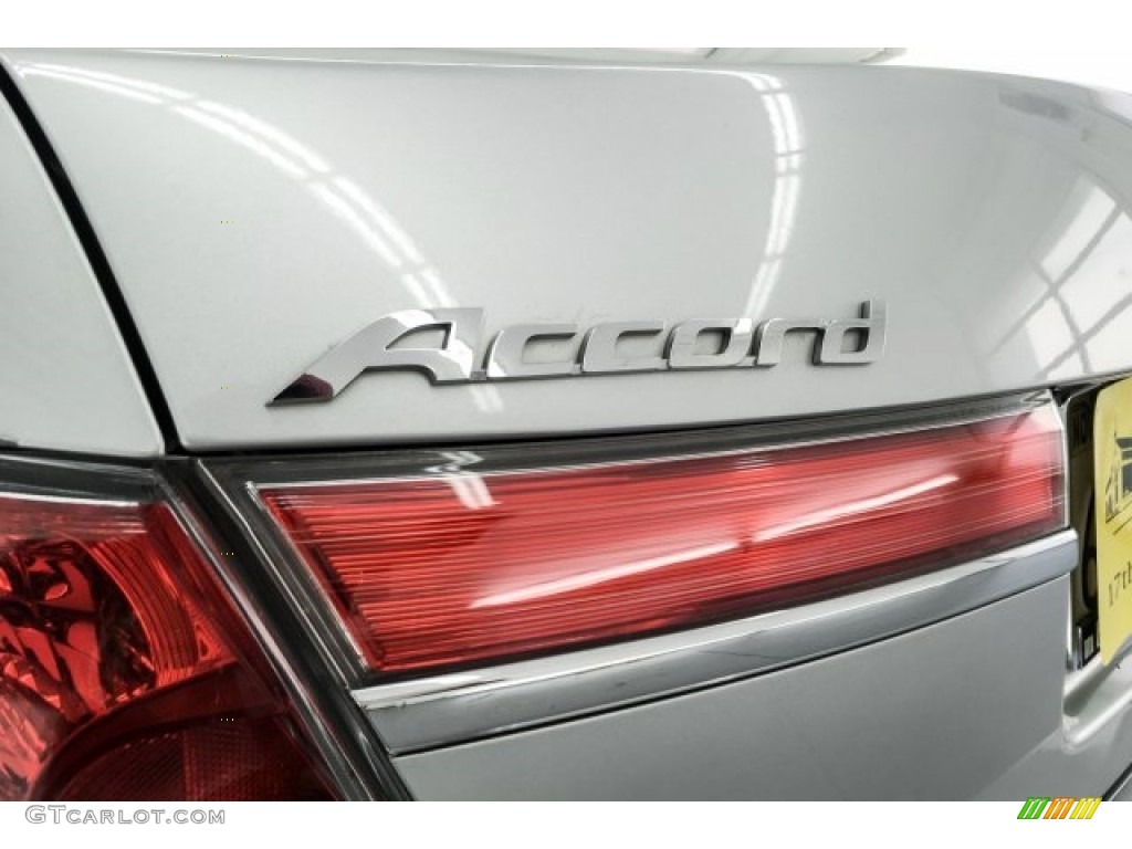 2011 Accord LX Sedan - Alabaster Silver Metallic / Black photo #7