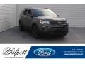 2018 Magnetic Metallic Ford Explorer XLT  photo #1