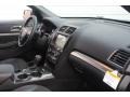 2018 Magnetic Metallic Ford Explorer XLT  photo #32