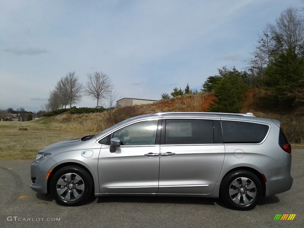 2018 Pacifica Hybrid Limited - Billet Silver Metallic / Black/Alloy photo #1