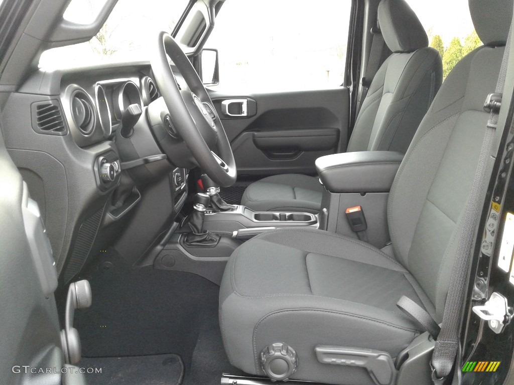 2018 Jeep Wrangler Unlimited Sport 4x4 Front Seat Photo #125474262