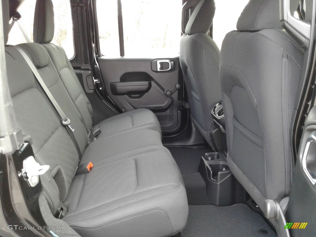 2018 Jeep Wrangler Unlimited Sport 4x4 Rear Seat Photo #125474331