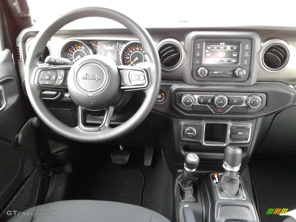 2018 Jeep Wrangler Unlimited Sport 4x4 Black Dashboard Photo #125474643