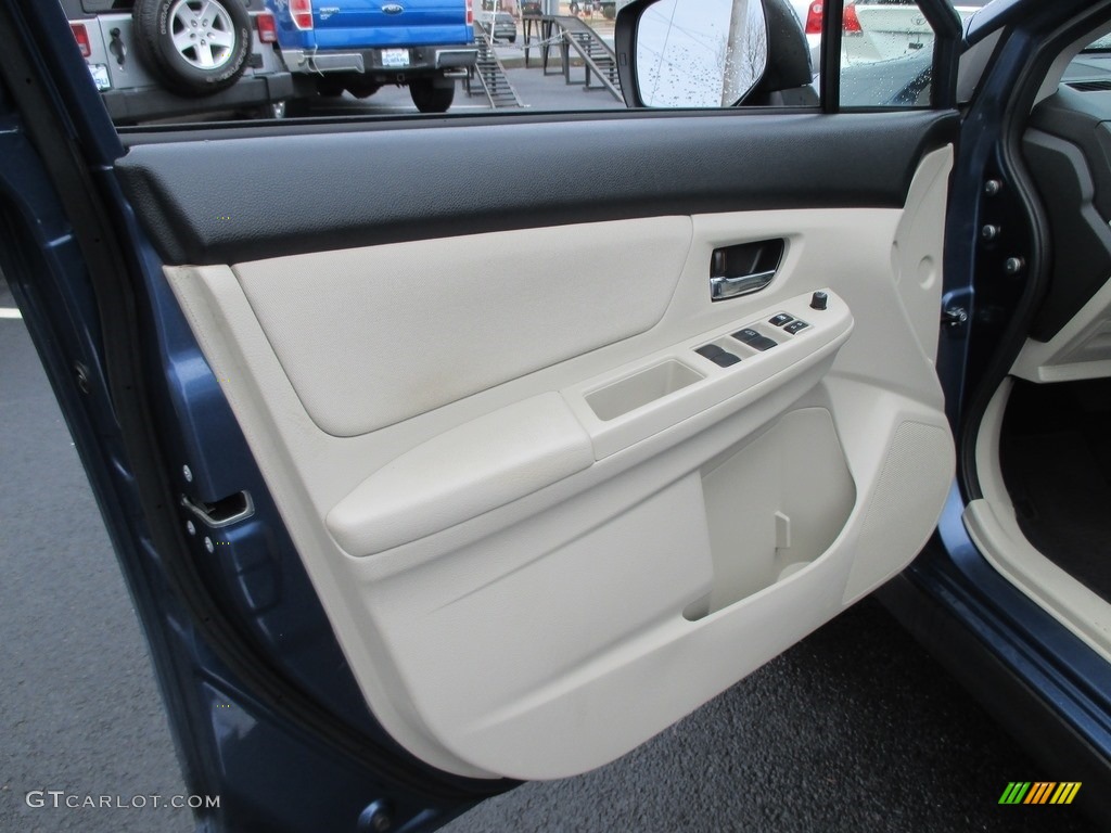 2013 XV Crosstrek 2.0 Premium - Marine Blue Pearl / Ivory photo #14