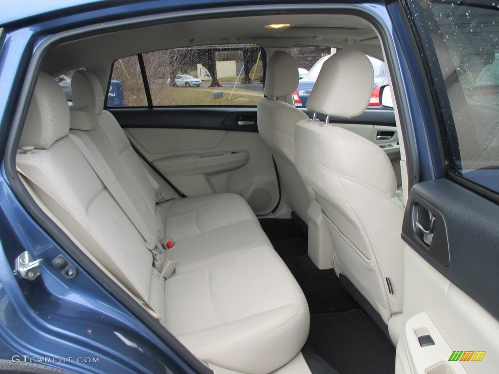 2013 XV Crosstrek 2.0 Premium - Marine Blue Pearl / Ivory photo #19
