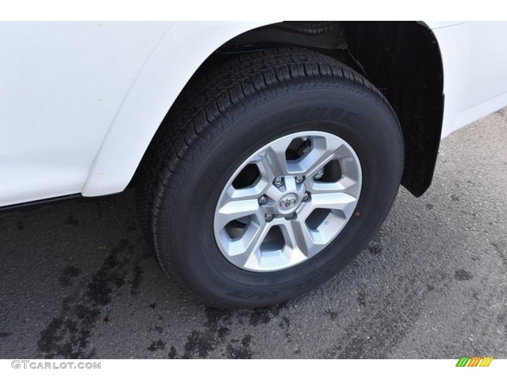 2018 4Runner SR5 4x4 - Super White / Black photo #33