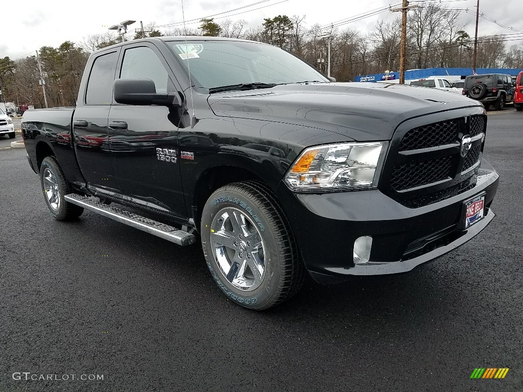 2018 ram 1500 express quad cab 4x4
