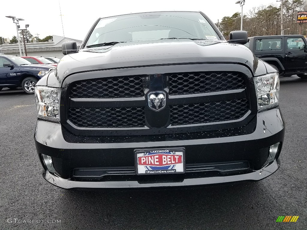 2018 1500 Express Quad Cab 4x4 - Brilliant Black Crystal Pearl / Black/Diesel Gray photo #2
