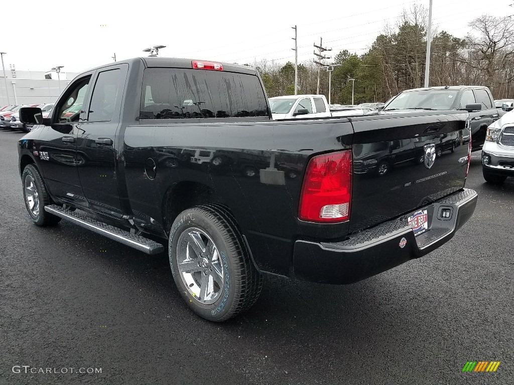 2018 1500 Express Quad Cab 4x4 - Brilliant Black Crystal Pearl / Black/Diesel Gray photo #4