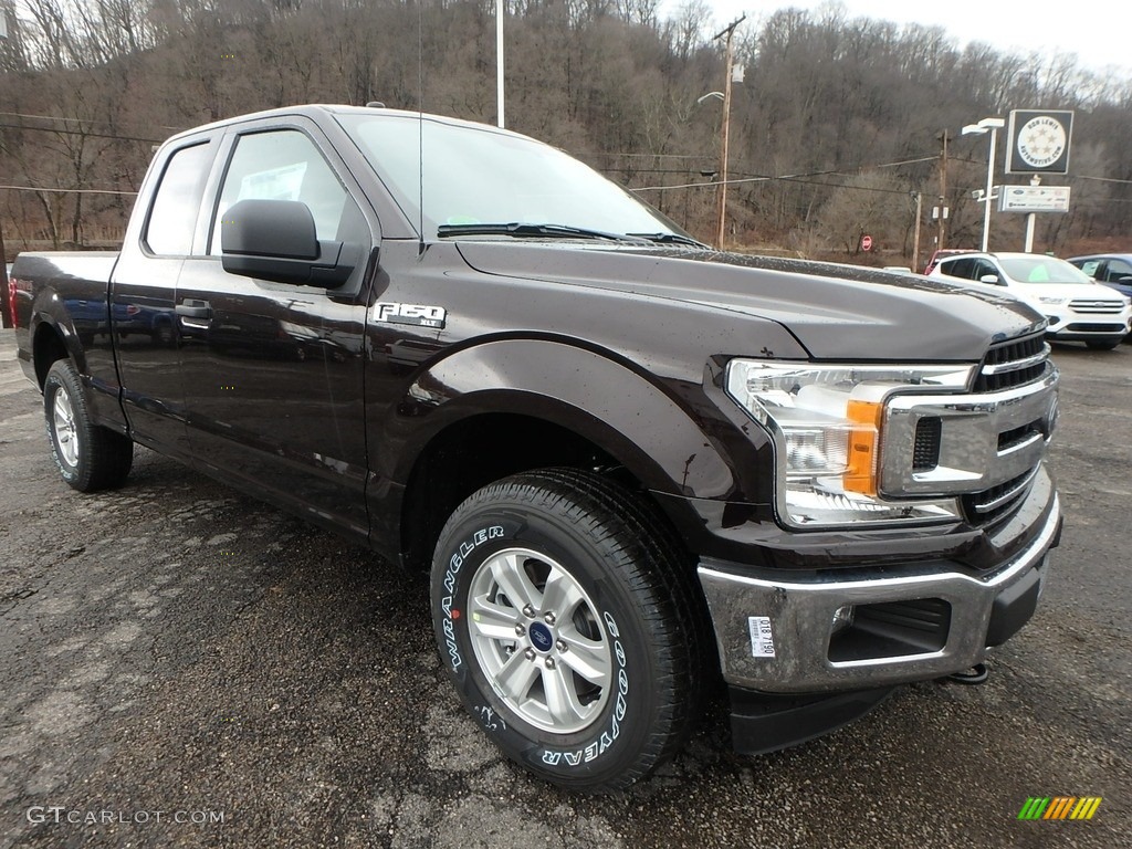 2018 F150 XLT SuperCab 4x4 - Magma Red / Earth Gray photo #9
