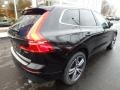 Onyx Black Metallic - XC60 T5 AWD Momentum Photo No. 2