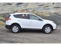 Super White - RAV4 LE Photo No. 2