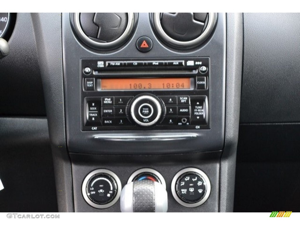 2011 Rogue S AWD - Platinum Graphite / Black photo #15
