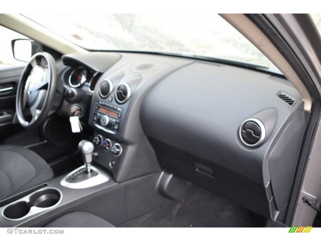 2011 Rogue S AWD - Platinum Graphite / Black photo #16