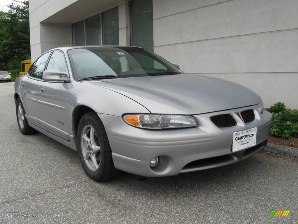 2000 Grand Prix GTP Sedan - Silvermist Metallic / Graphite photo #1