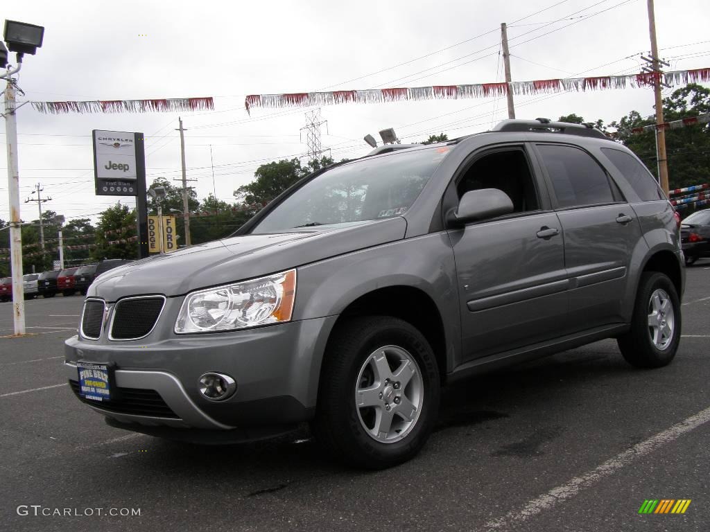 Stone Gray Metallic Pontiac Torrent