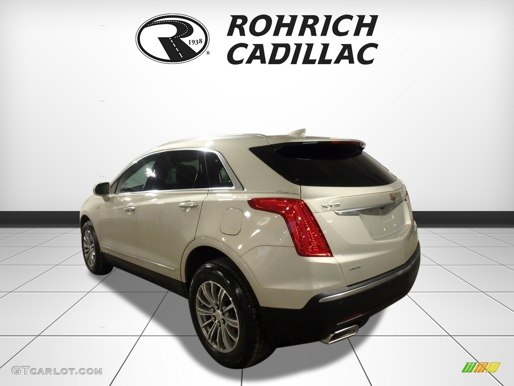 2017 XT5 Luxury AWD - Silver Coast Metallic / Sahara Beige photo #3