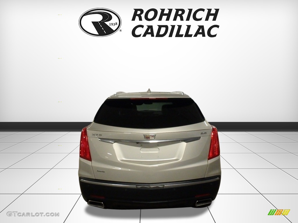 2017 XT5 Luxury AWD - Silver Coast Metallic / Sahara Beige photo #4