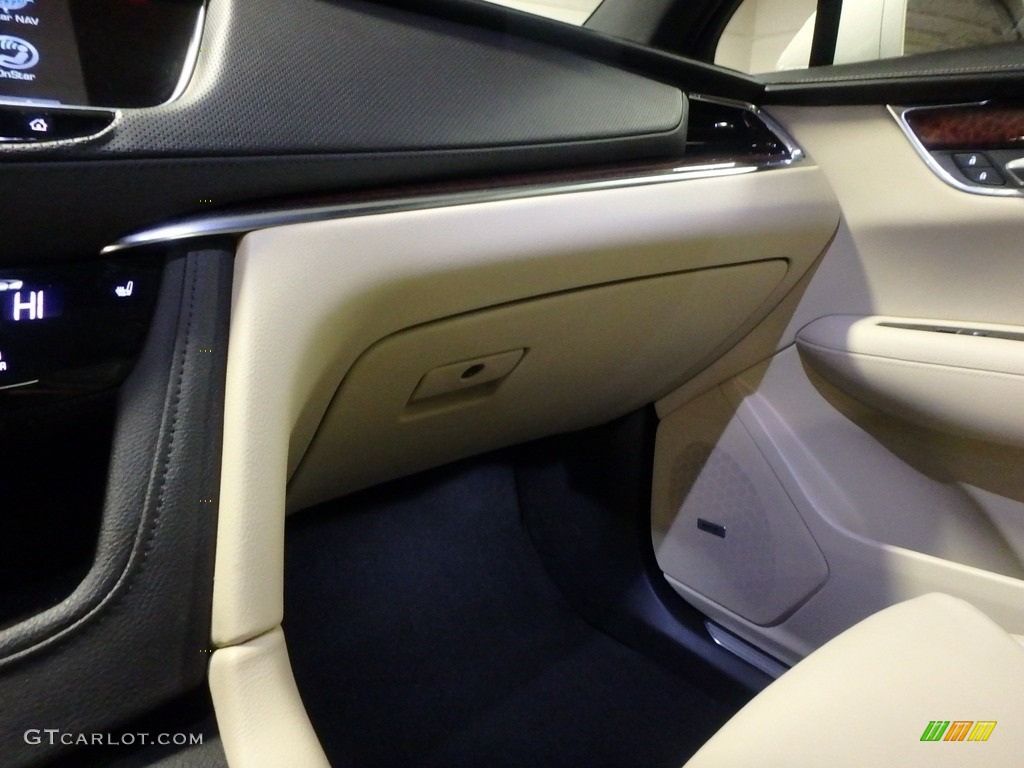 2017 XT5 Luxury AWD - Silver Coast Metallic / Sahara Beige photo #21