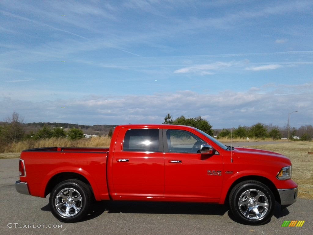 2018 1500 Laramie Crew Cab 4x4 - Flame Red / Canyon Brown/Light Frost Beige photo #5