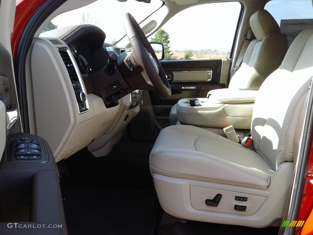 2018 1500 Laramie Crew Cab 4x4 - Flame Red / Canyon Brown/Light Frost Beige photo #10