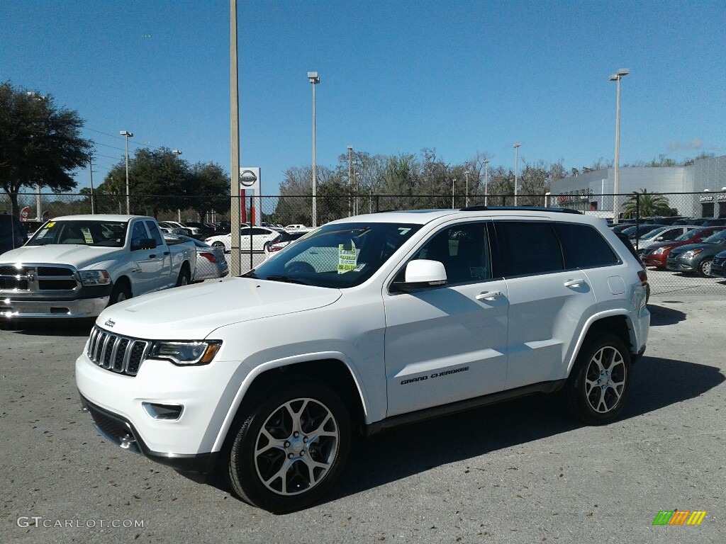 2018 Grand Cherokee Sterling Edition - Bright White / Black photo #1