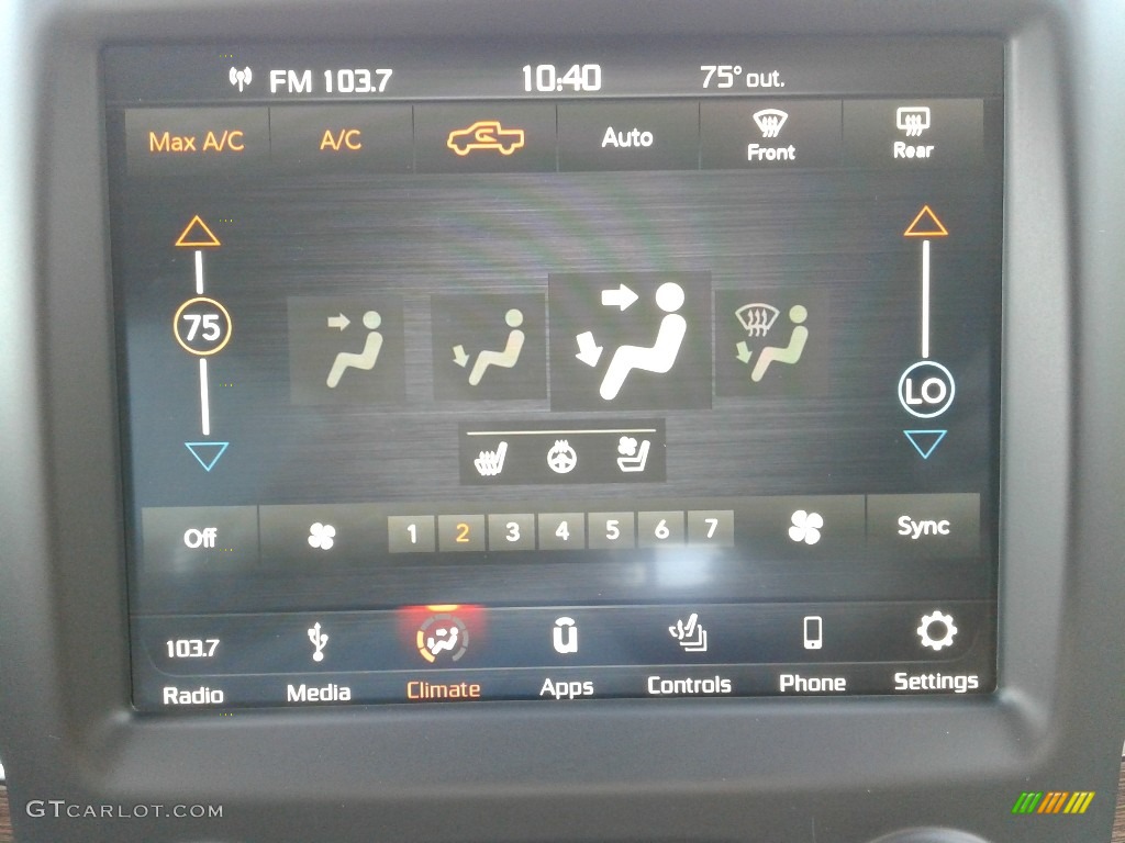 2018 1500 Laramie Crew Cab 4x4 - Flame Red / Canyon Brown/Light Frost Beige photo #23