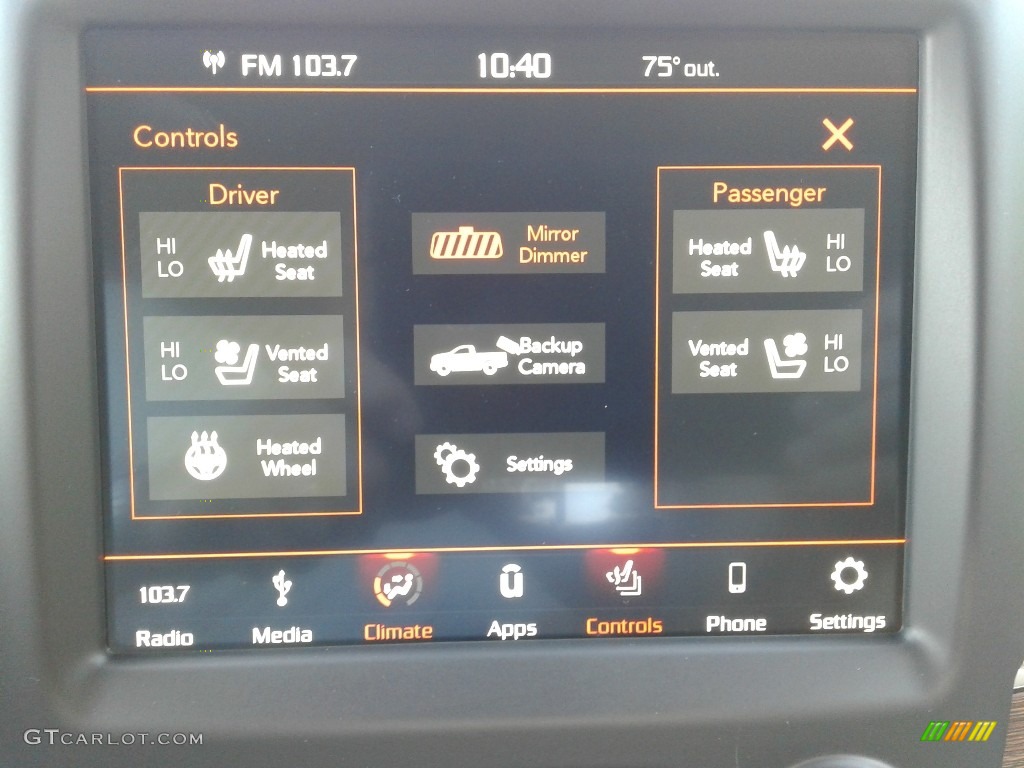 2018 1500 Laramie Crew Cab 4x4 - Flame Red / Canyon Brown/Light Frost Beige photo #24