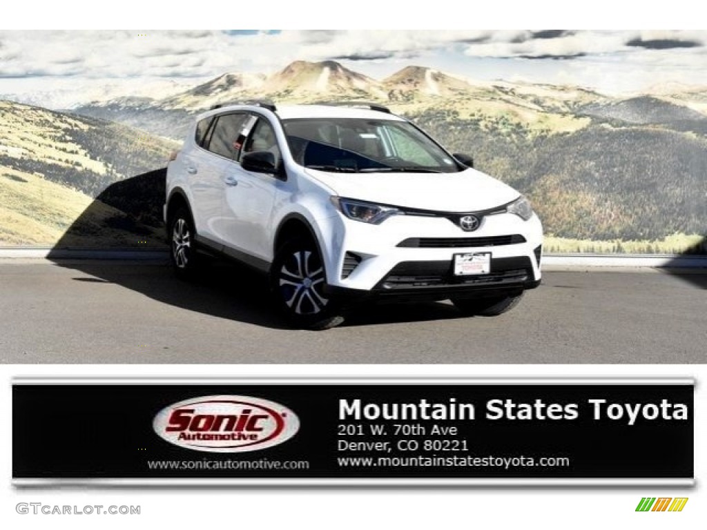 2018 RAV4 LE - Super White / Black photo #1
